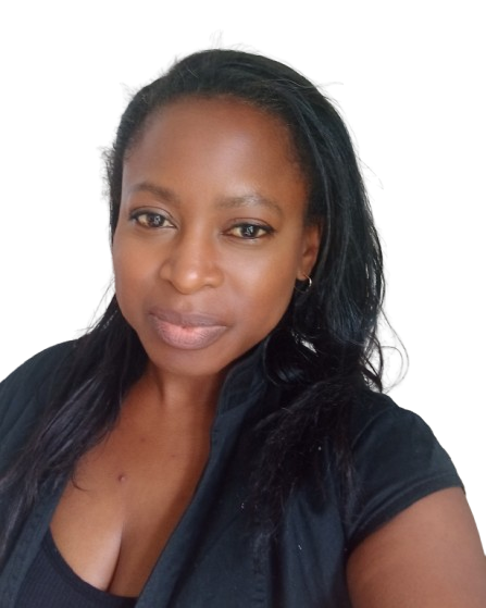 Mel, founder of Mel Diamond Travels